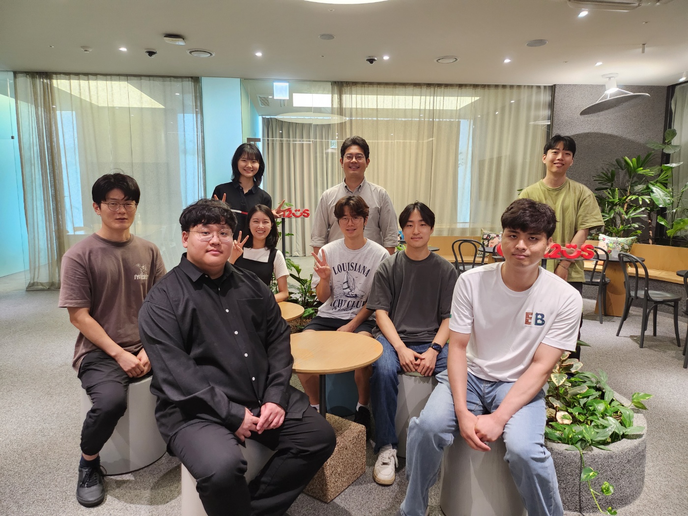 Com2us